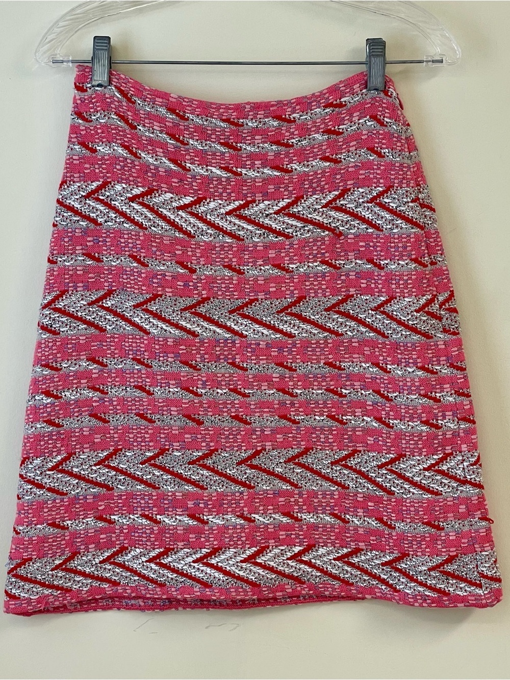 St. John Pink Textured Knit Skirt Chevron Wool Blend Size 2